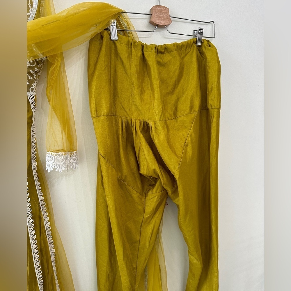 Salwar Suit - 3 piece Yellow - Beading & Lace-Adjustable Pant-See Measurement - Picture 6 of 10